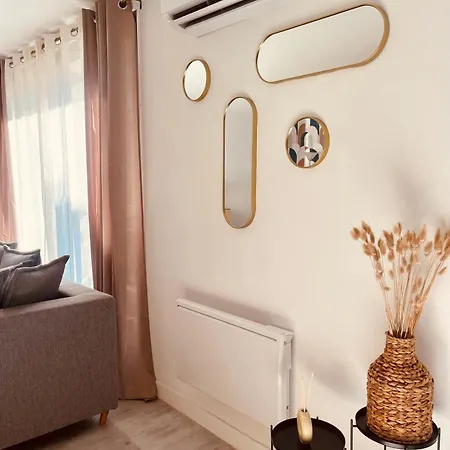 Apartment Le Felicite Spacieux Avec Parking Nîmes